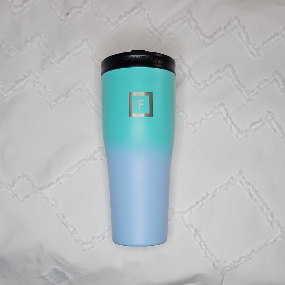 IRON FLASK Rover Tumbler 24 oz.